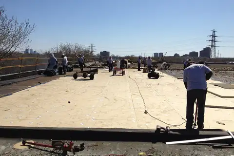 Warehouse & office roof — detail 8